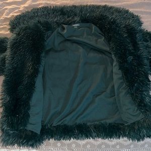Forest green faux fur coat. Light weight, very soft and comfortable to wear.  XL